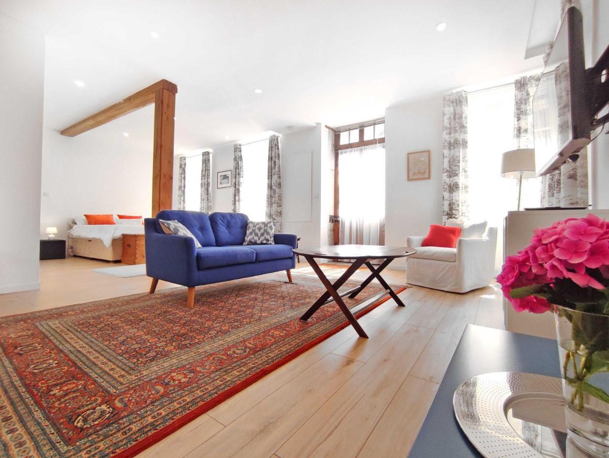 Studio - Pied A Terre Saulieu Exterior foto